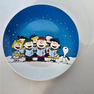 Peanuts Christmas plate